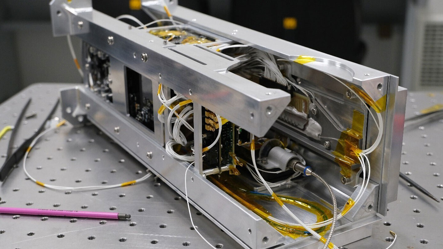 071025_EC_quantum.jpg