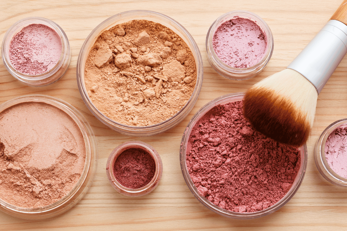 DIY-makeup.png
