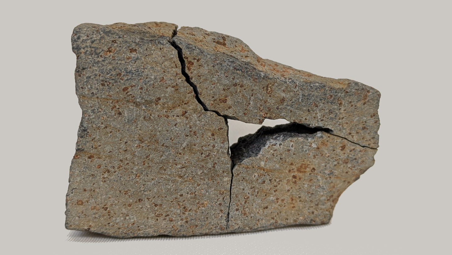 082525_MP_marsrock_main.jpg