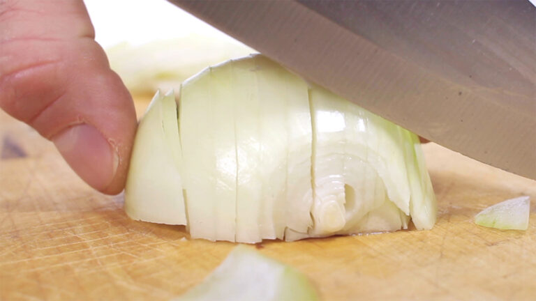 102125_ck_slice-onion_feat.jpg